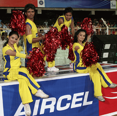 Chennai-SuperKings-Cheerleaders.jpg