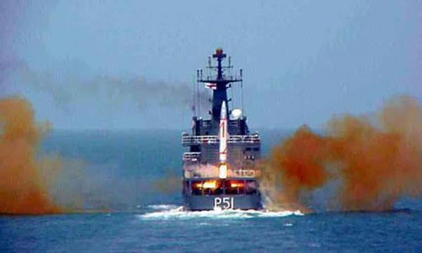 Dhanush_naval_nuclear_capable%20_ballistic-missile%20-Prithvi_Indian_Navy_INS_Subhadra_Launch.jpg