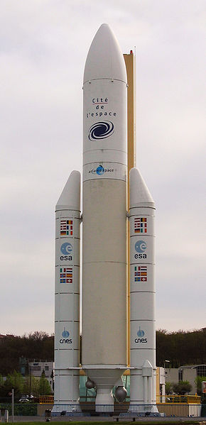 290px-Ariane_5_%28mock-up%29.jpg