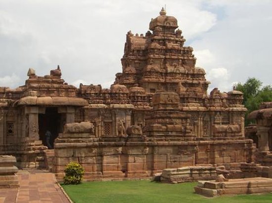 virupaksha-temple.jpg