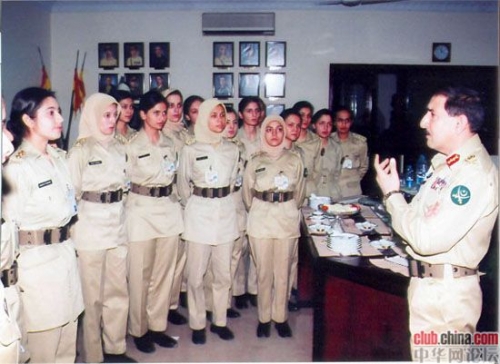 women_military2.jpg