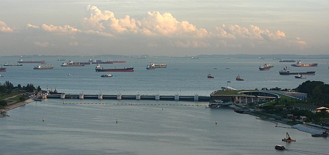 640px-MarinaBarrage-Singapore-20081129.jpg