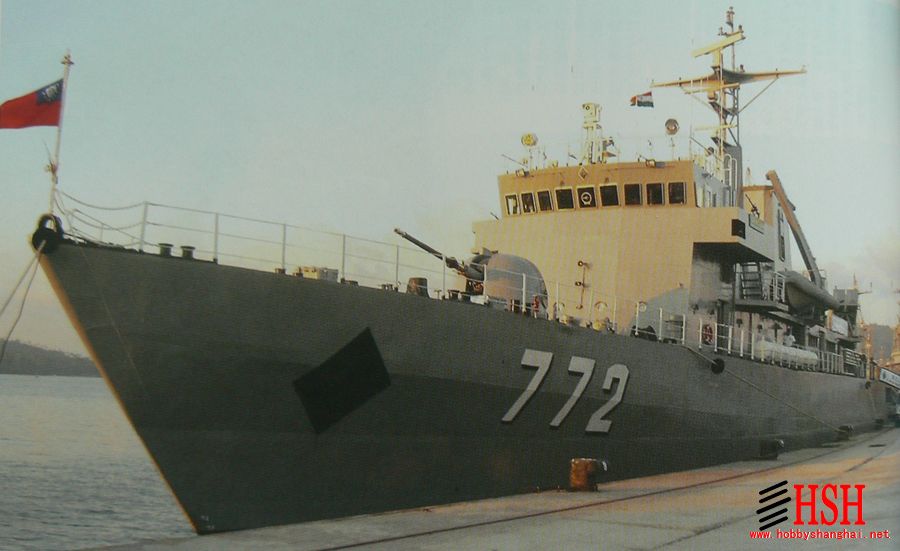 mm-navy-3.jpg