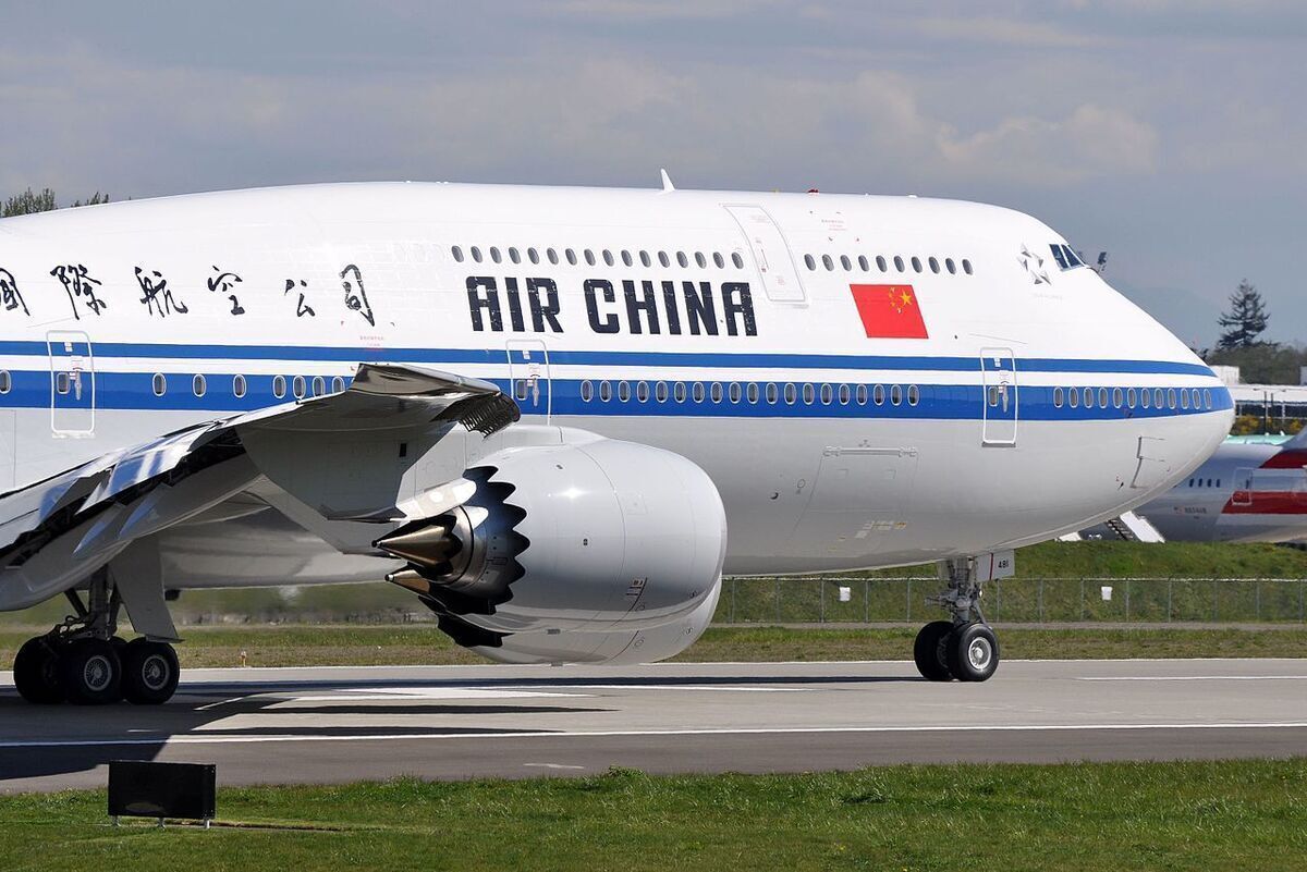 Air_China_Boeing_747-89L_B-2481_-_PAE_20602314641.jpg