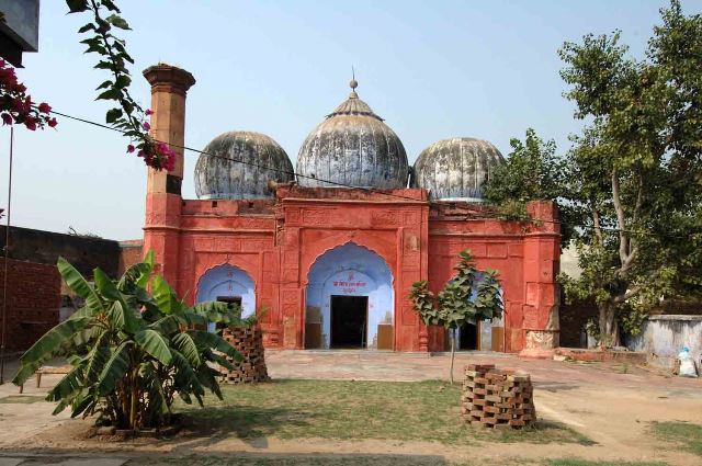 Farrukhnagar-Jama-Masjid.jpg