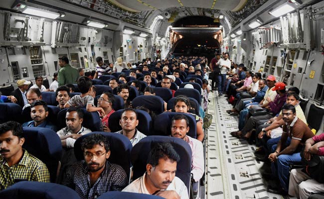 indians-evacuated-from-yemen-yemen-evacuation_650x400_81427962934.jpg