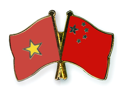 Flag-Pins-Vietnam-China.jpg