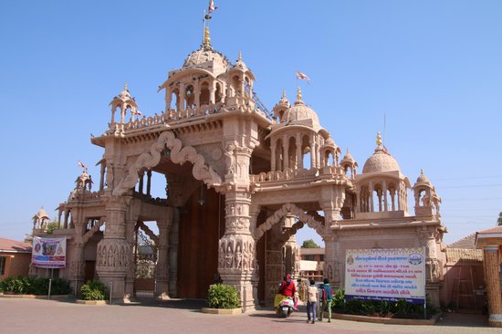 shree-swaminarayan-temple.jpg