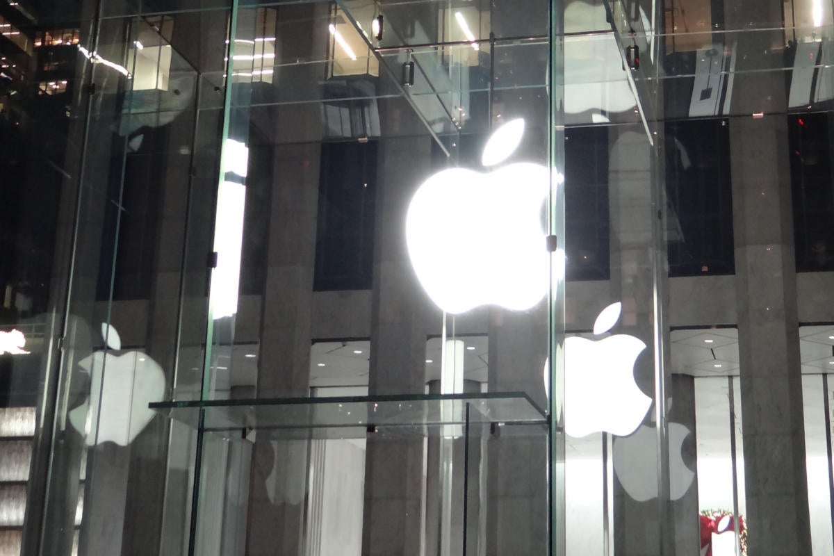 161214-apple-newyork-100699423-large.jpg