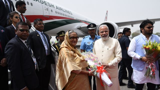 Narendra Modi welcomed Sheikh Hasina at the airport