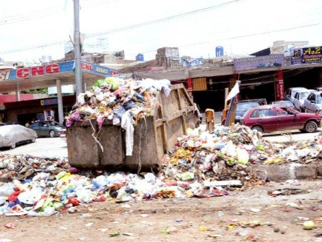 the-dirty-dilapidated-streets-of-rawalpindi-need-attention-1470935939-8092.JPG