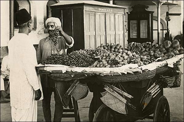 fruit-seller-punjab-1910.jpg