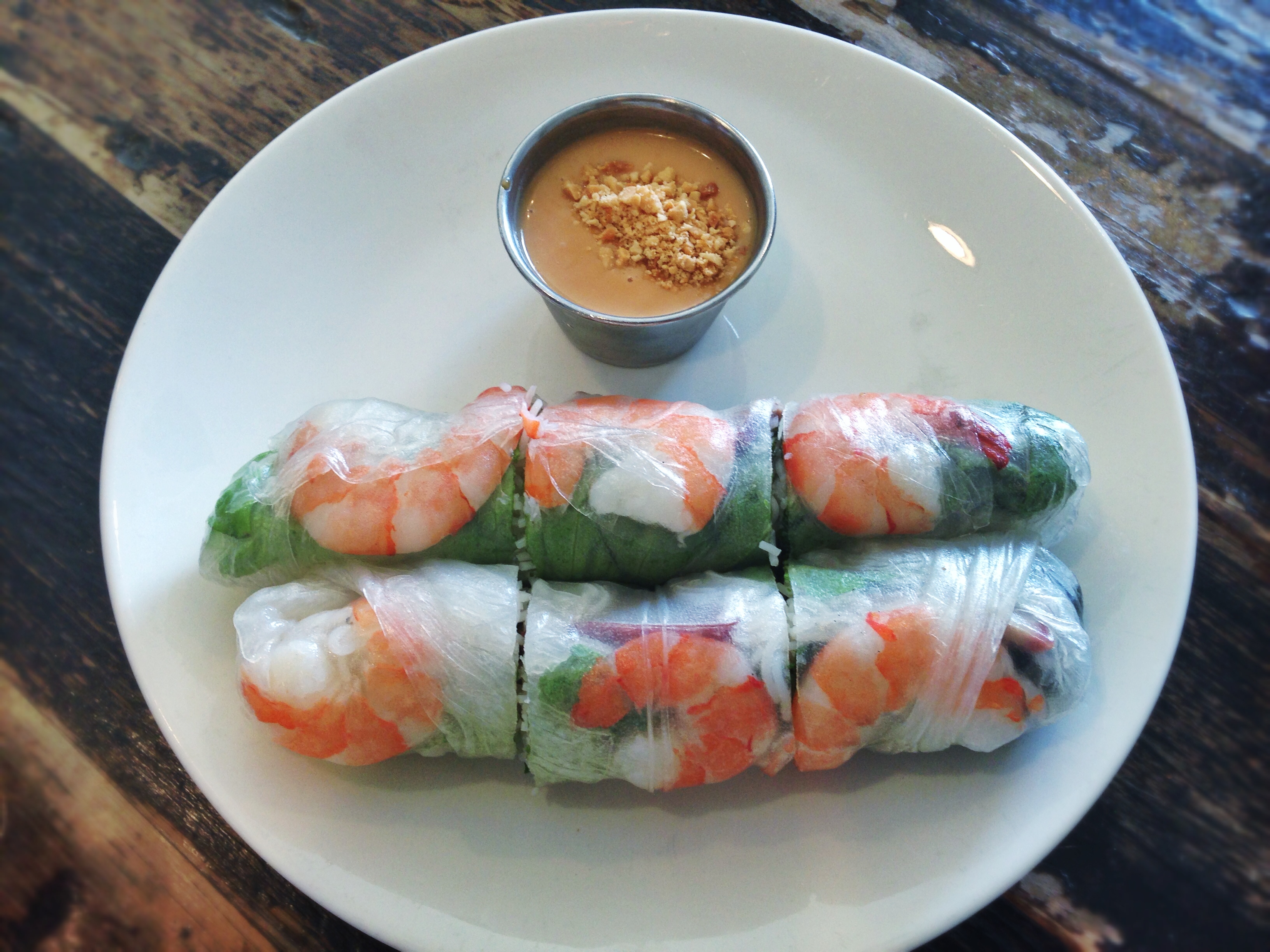 Spring_rolls_with_peanut_sauce.jpg