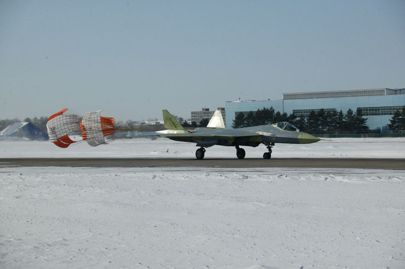 Russian_Pak_FA+_2nd_Prototypes_Maiden_Flight_Pics.jpg