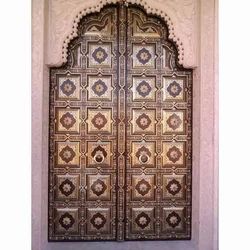 antique-door-250x250.jpg