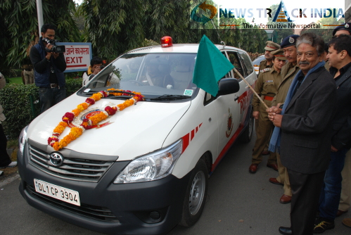 4988.Commissioner-of-Police-flags-off-new-PCR-vehicles.JPG