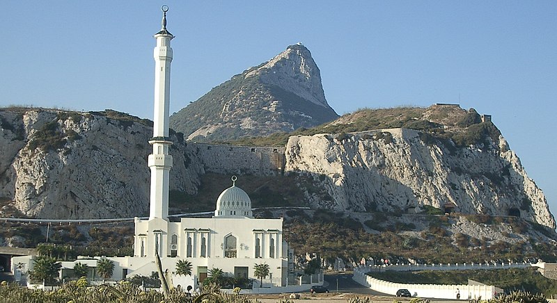 800px-Abdulaziz_Mosque_Gibraltar.jpg