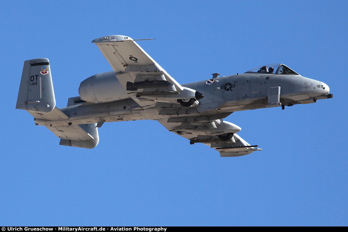 A-10A_790169_Nellis2010_0937_800.jpg