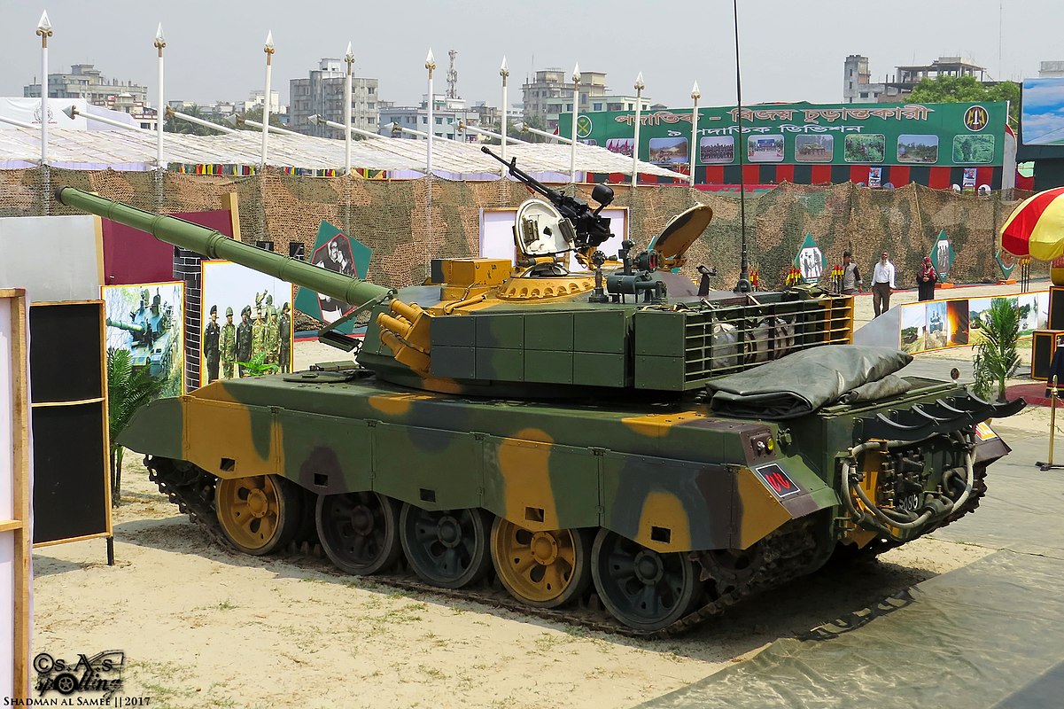 1201px-Bangladesh_Army_upgraded_T-59G_%27Durjoy%27_MBT._%2833659625935%29.jpg