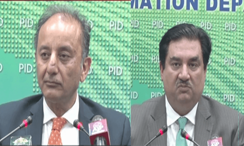 Minister for Power Khurram Dastgir (R) and State Minister for Petroleum Musadik Malik (L) address separate press conferences on July 7.— DawnNewsTV