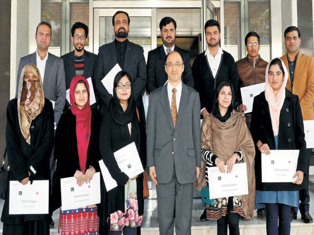 pakistani-students-to-visit-japan-on-govt-s-invitation-1547777070-4285.jpg