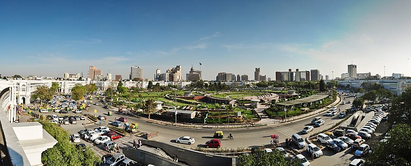 800px-Skyline_at_Rajiv_Chowk.JPG