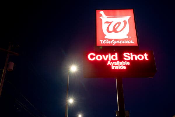 A Walgreens in Greenville, Tenn., advertised Covid-19 shots available without appointments.