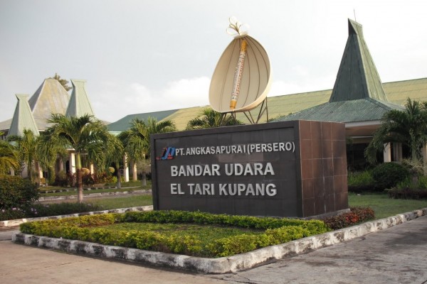 20140213bandara-el-tari-kupang-ntt-1nbjjk.jpg