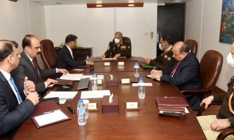 Army Chief Gen Qamar Javed Bajwa in a meeting at the ISI headquarters. — Photo courtesy: ISPR