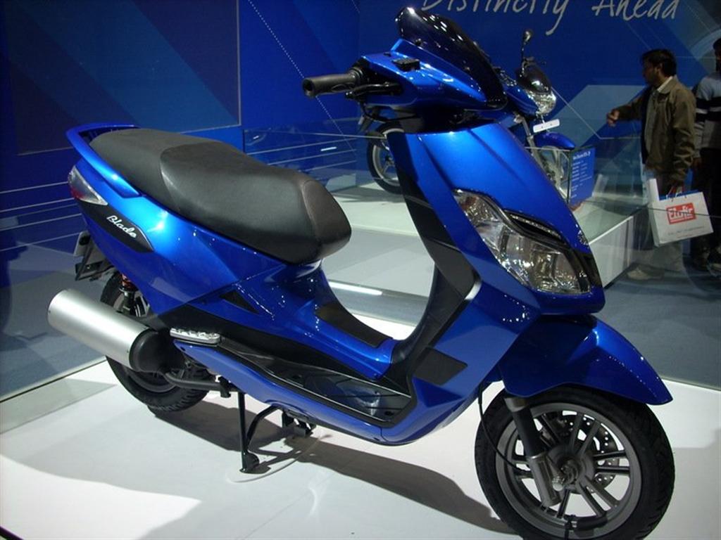 bajaj_blade.jpg