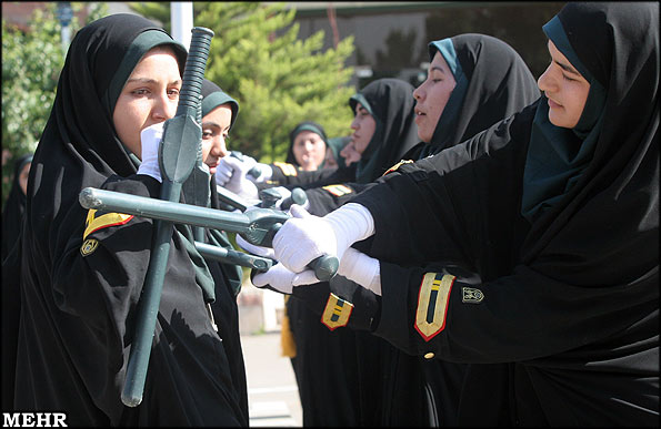 Women+Police+In+Iran+%25288%2529.jpg