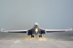 B-1B-BOMBER.jpg