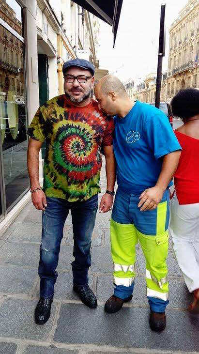 Photo-of-King-Mohammed-VI-With-Moroccan-cleaner-in-Paris-Goes-Viral-1.jpg