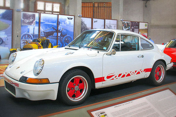 10-Porsche-Carrera-RS-Top-10-Best-Looking-Cars-All-Time-CNBC-jpg_220006.jpg