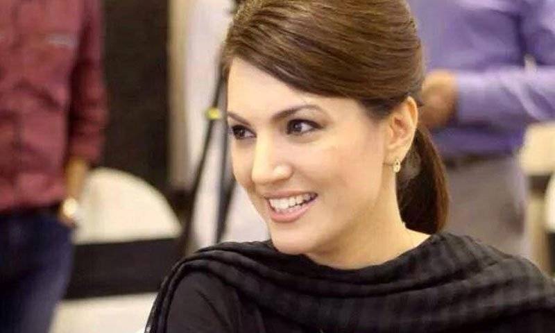 imran-khan-s-ex-wife-reham-khan-leaves-pakistan-after-receiving-threats-1572331967-1977.jpg