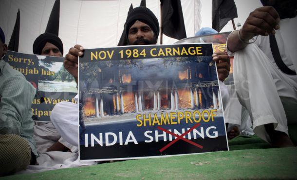 gandhi-terror-in-khalistan-25.jpg