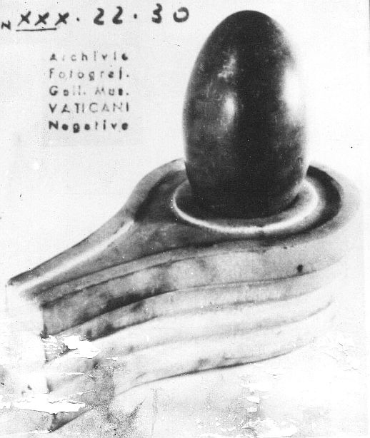 siva_lingam_etruscan_museum_vatican_city.jpg