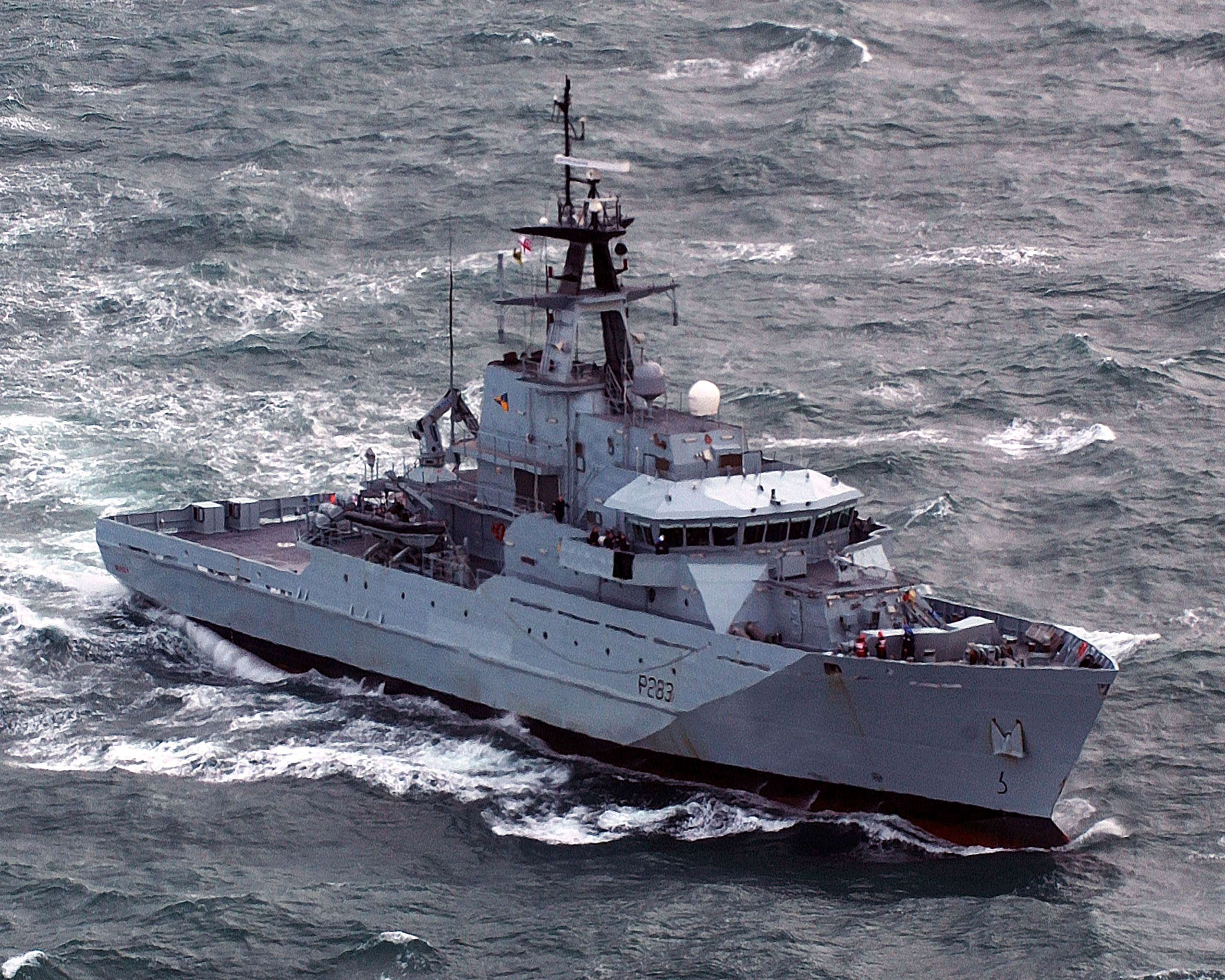 River_Class_Offshore_Patrol_Vessel_HMS_Mersey_MOD_45151905.jpg