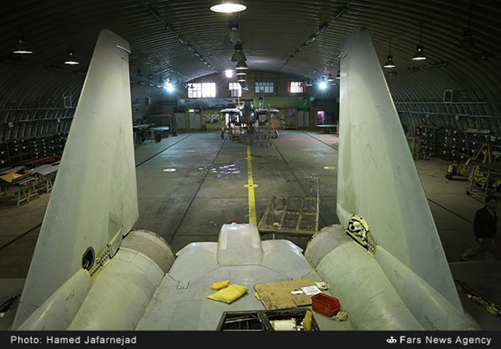 Photos of World's last active service F-14 Tomcat jets overhauled in Iran -  The Aviationist