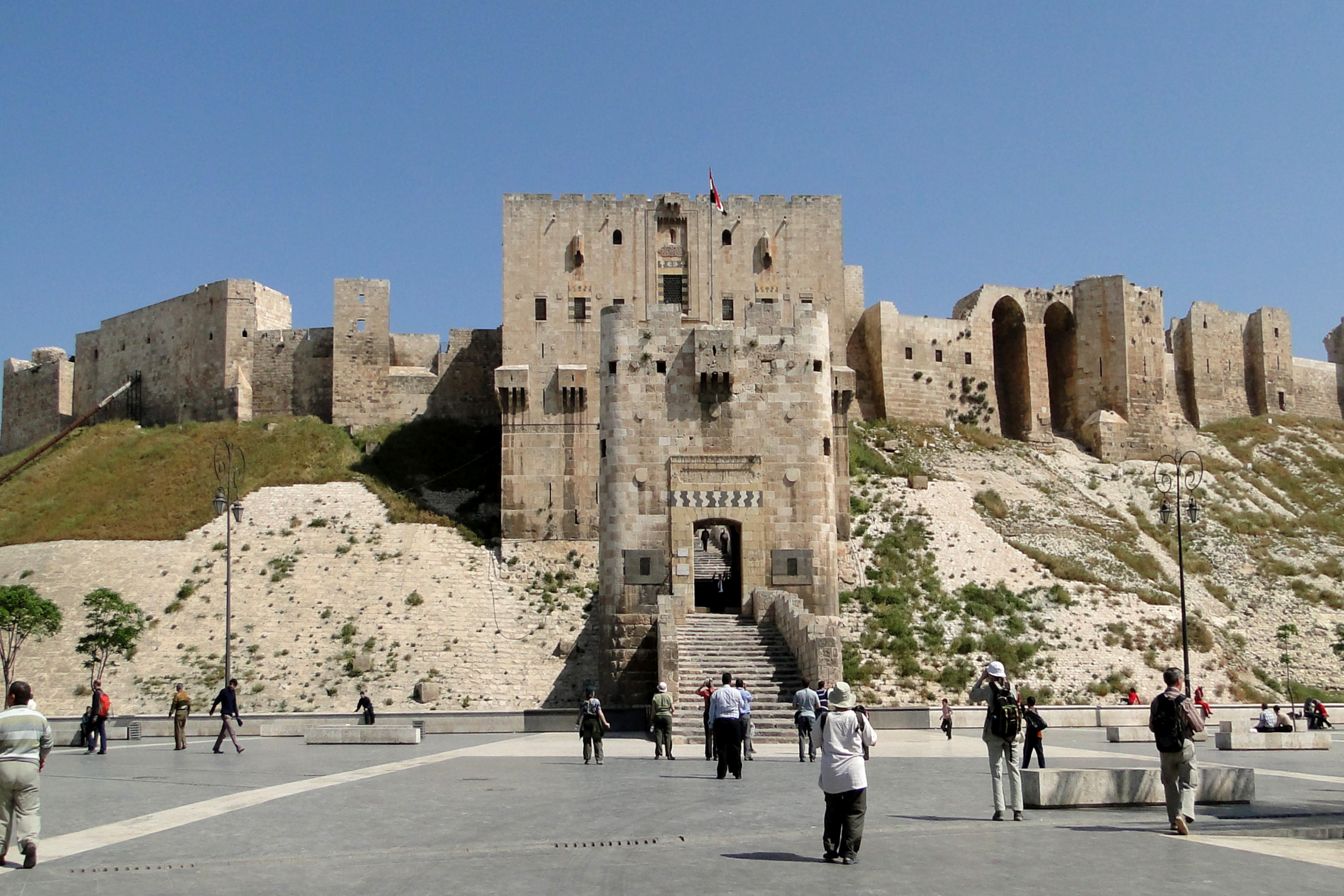 Aleppo_Citadel_01.jpg