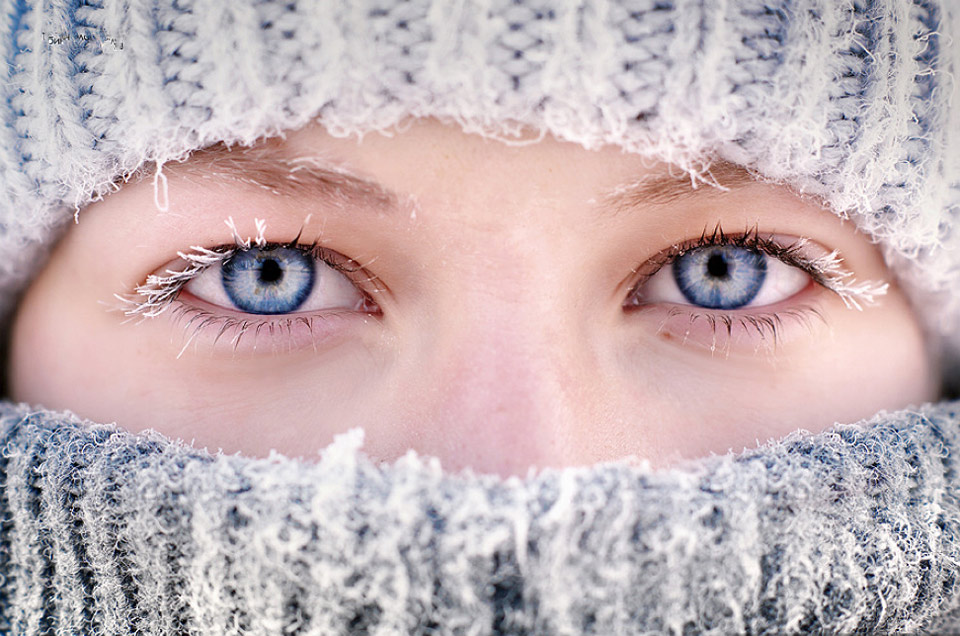 beautiful-eyes-and-frozen-eyelashes.jpg