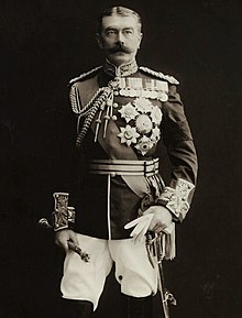 220px-Horatio_Herbert_Kitchener_%28cropped%29.jpg