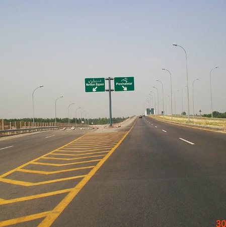 karakoram-highway.jpg