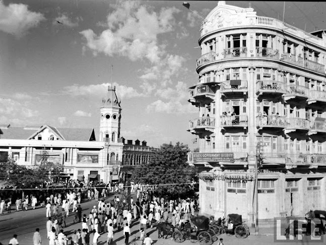 Saddar+Lucky+Star+Chowk.jpg