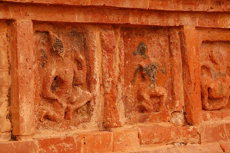 800px-Vikramshila_wall_carvings.jpg