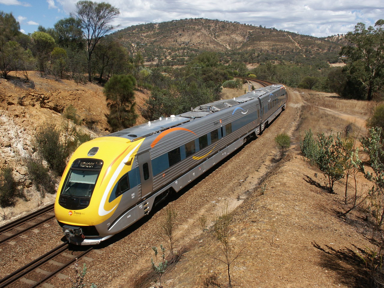 Prospector_new_railcar%2C_Toodyay.jpg