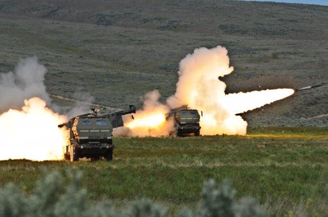 HIMARS-launching-x2.jpg