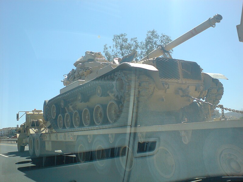 800px-RSLF_Tank.JPG