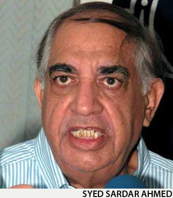 SyedSardarAhmed_1-L.jpg