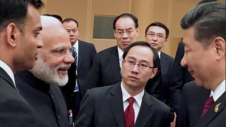 pm-modi-and-chinese-prez-in-germany_09372e98-63ed-11e7-b1de-0034c3d6ea80.jpg